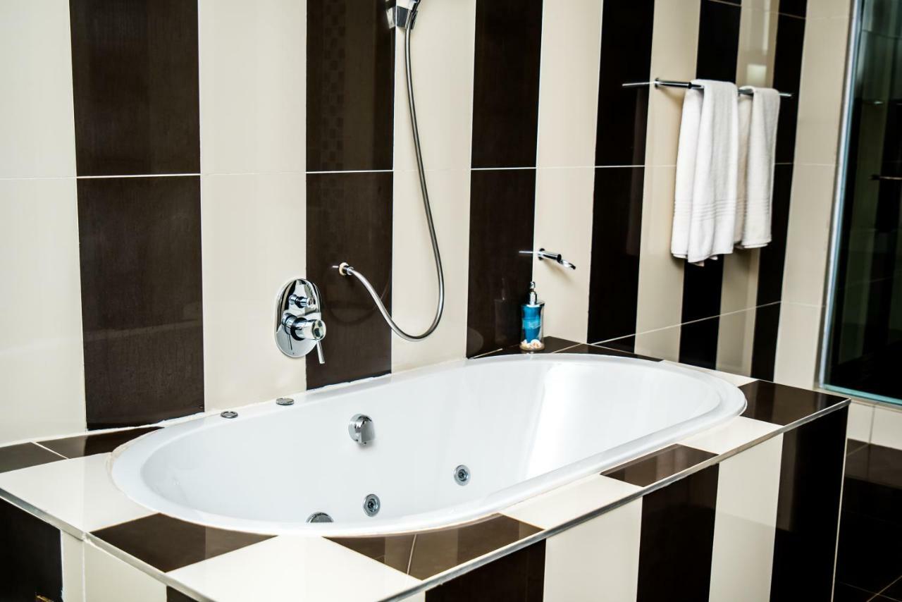 Ruby Stone Boutique Hotel Polokwane Exterior photo